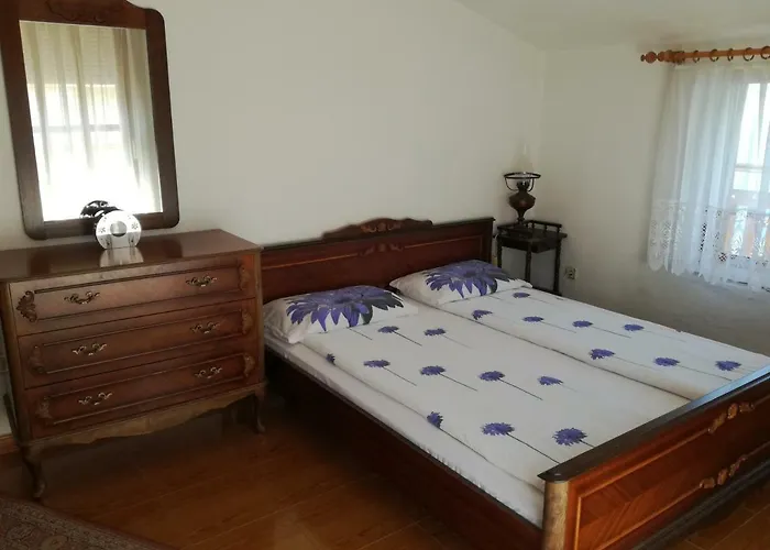 Marchela アパート